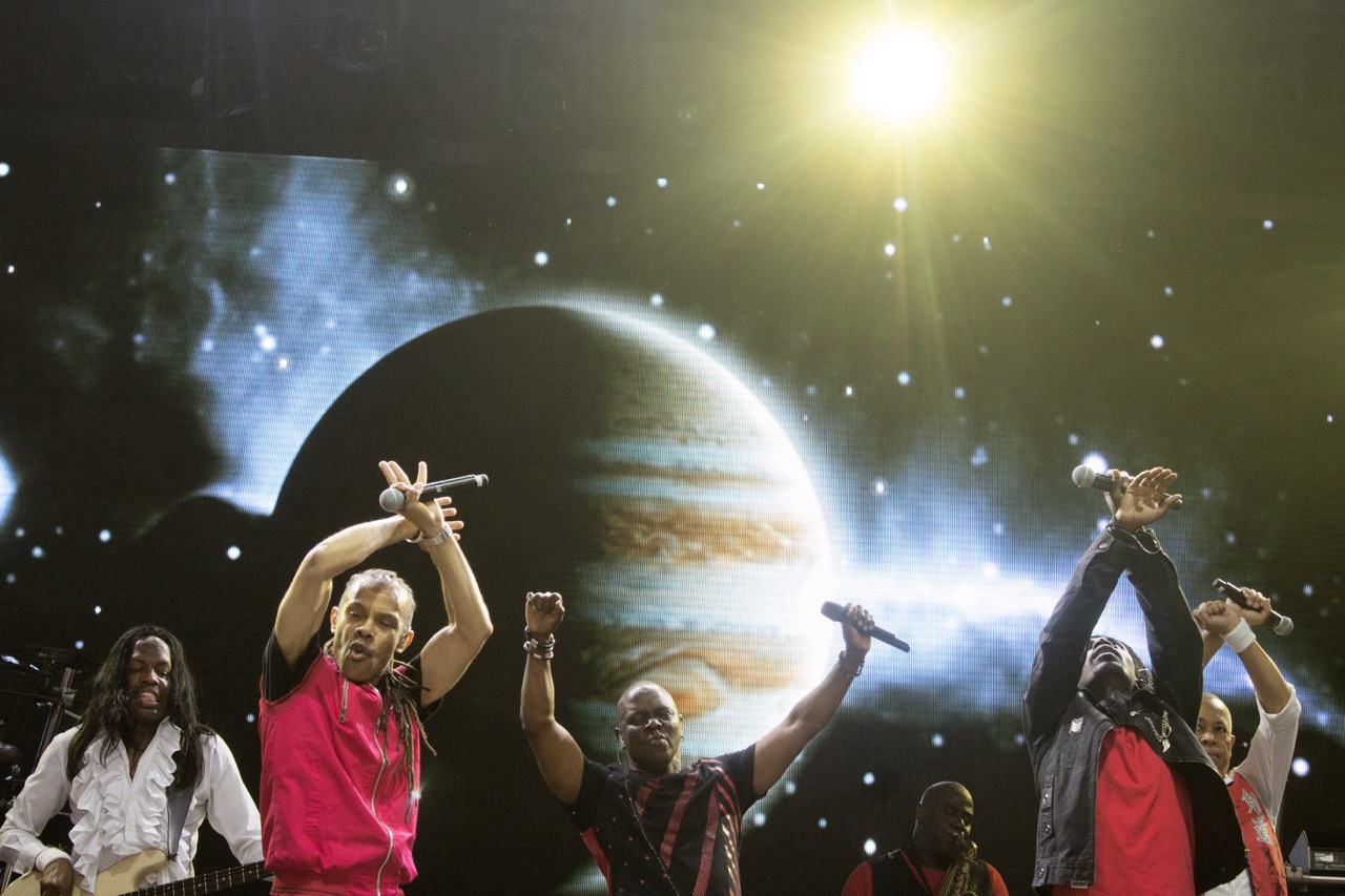 Earth, Wind & Fire